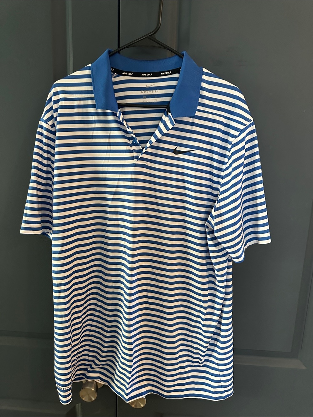 Golfers…Nike Men’s Blue & White Striped Polo Shirt